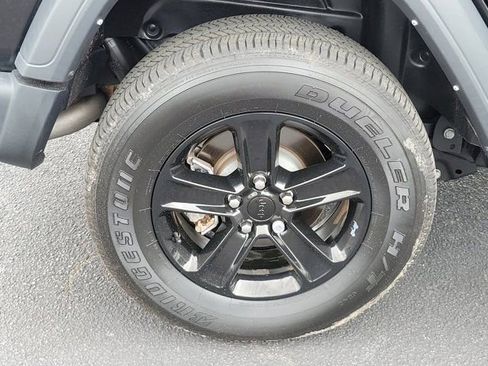 Used 2022 Jeep Wrangler Unlimited Sport AWD/4WD image 35