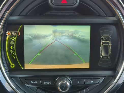 Used 2015 MINI Cooper S image 23