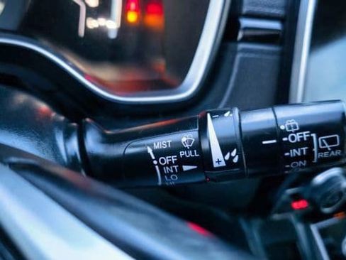 Used 2017 Honda CR-V EX-L image 26