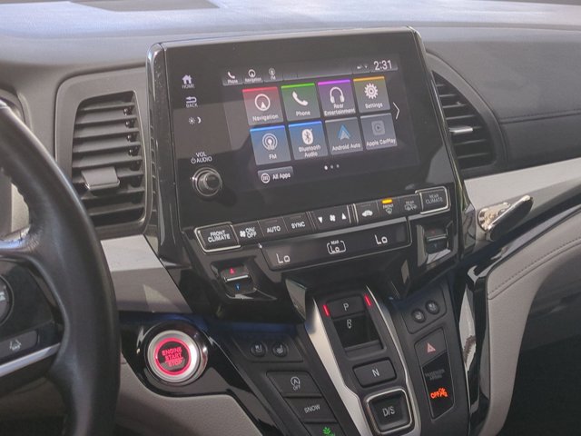Used 2018 Honda Odyssey Elite image 12