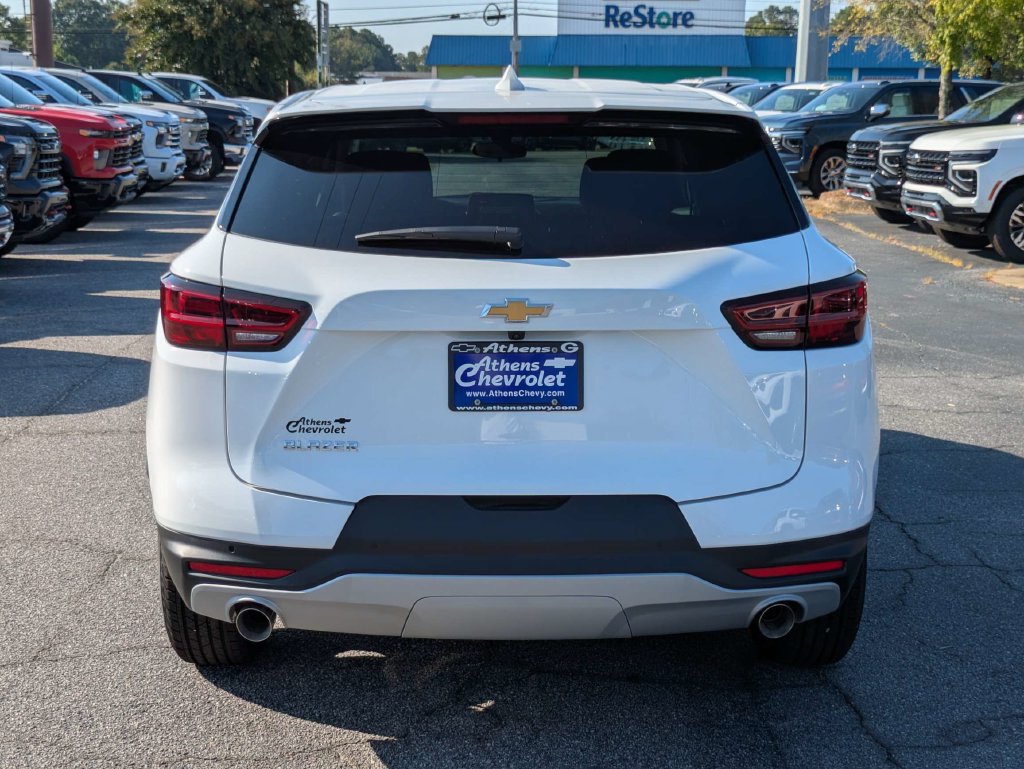 New 2026 Chevrolet Blazer LT FWD image 5