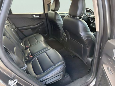 Used 2020 Ford Escape SE Sport FWD image 10