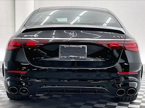 Used 2026 Mercedes-Benz E 53 AMG e 4MATIC Sedan image 3