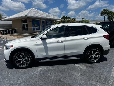 Used 2018 BMW X1 xDrive28i AWD/4WD image 3