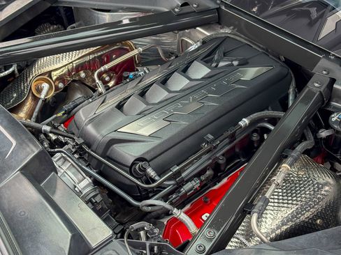 Used 2022 Chevrolet Corvette Stingray Premium Cpe w/ Z51 Performance Package RWD image 40
