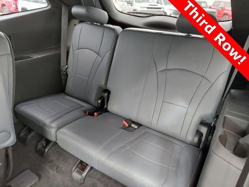 Used 2024 Buick Enclave Premium image 19