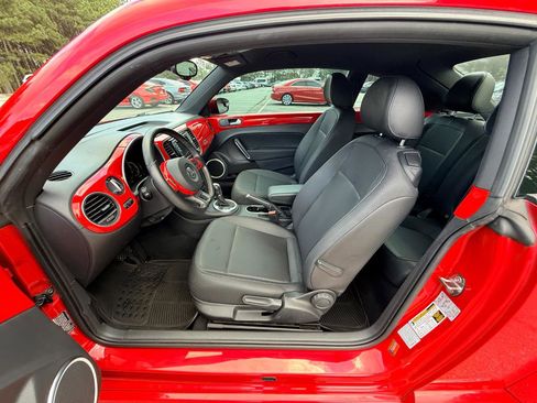 Used 2016 Volkswagen Beetle 1.8T SE FWD image 8