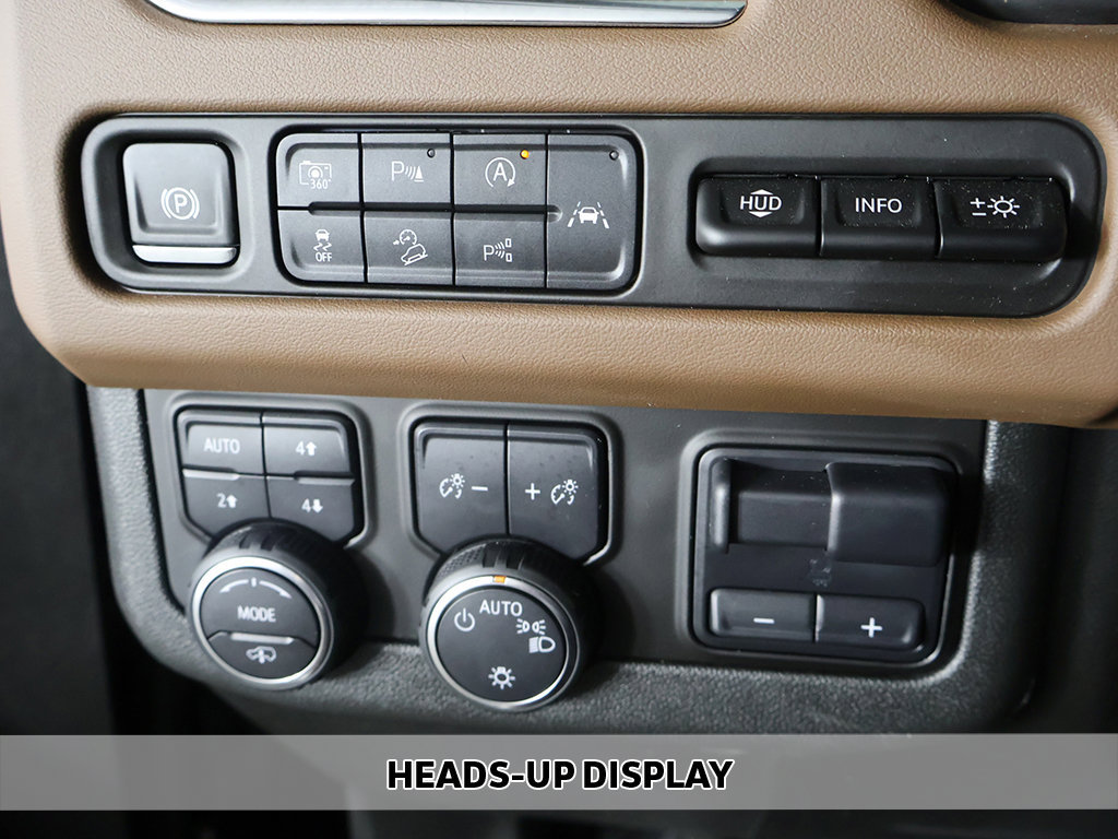 Used 2024 Chevrolet Suburban High Country w/ Advanced Technology Package AWD/4WD image 8