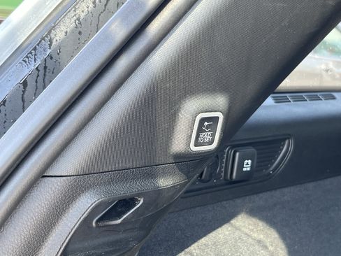 Used 2023 Jeep Grand Cherokee Overland w/ Advanced Protech Group III image 6