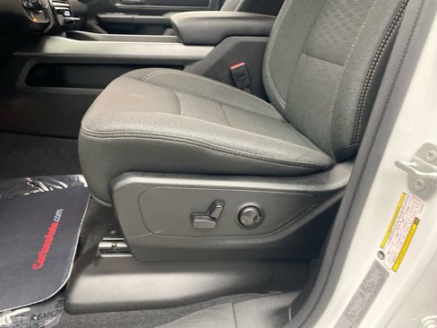 Used 2026 RAM 1500 Big Horn AWD/4WD image 13