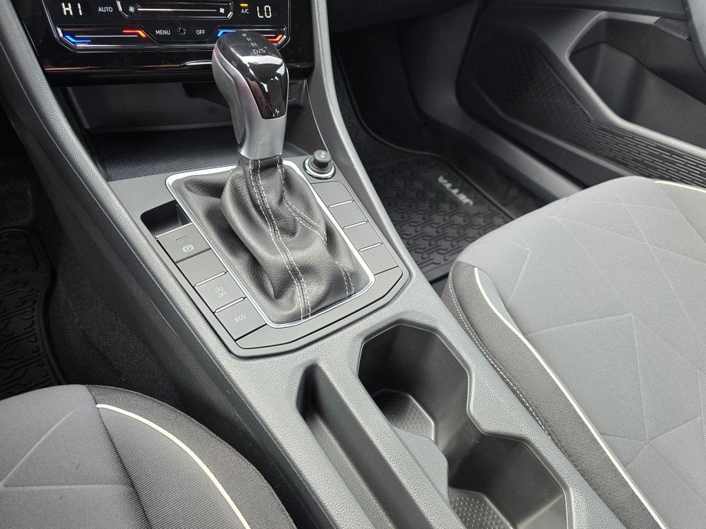 New 2026 Volkswagen Jetta Sport FWD image 29