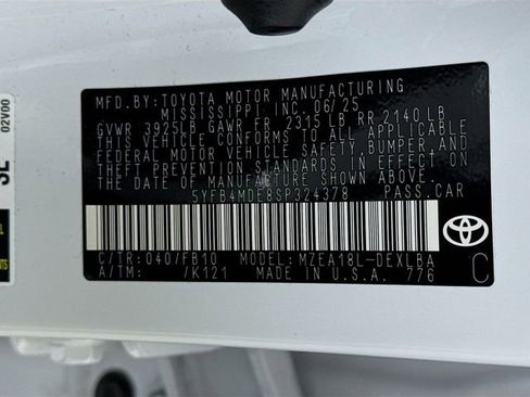 Certified 2025 Toyota Corolla LE image 32