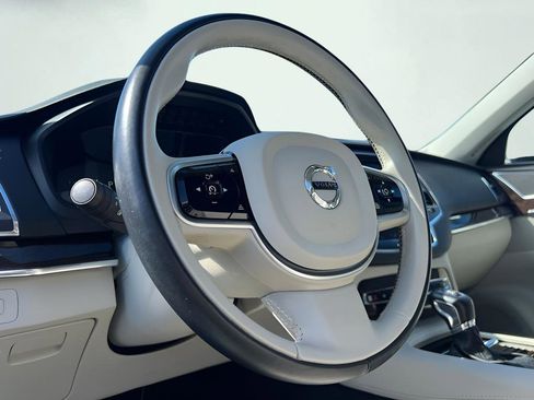 Used 2019 Volvo XC90 T5 Momentum w/ Protection Package Premier image 66