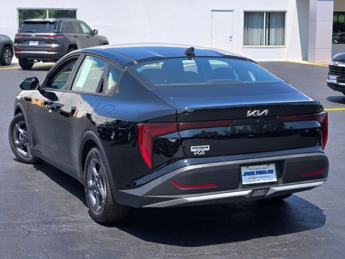 Used 2025 Kia K4 FWD image 14
