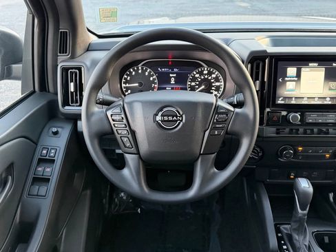 New 2026 Nissan Frontier SV w/ Tow Package AWD/4WD image 19
