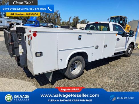 Used 2017 Ford F350 XL w/ Power Equipment Group RWD image 4
