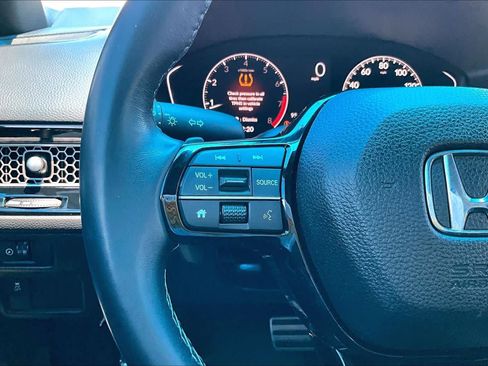 Used 2025 Honda Civic Sport image 24