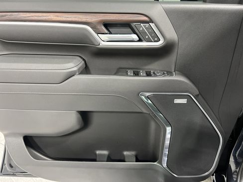 New 2025 GMC Sierra 2500 SLT w/ Texas SLT Premium Package image 21