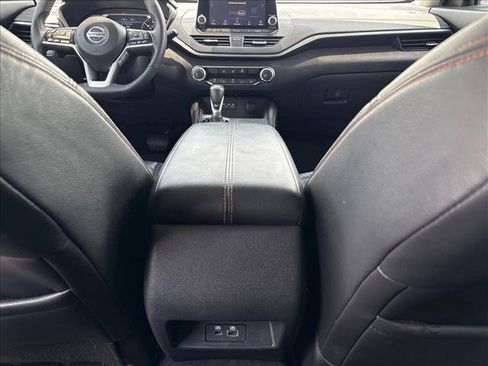 Used 2021 Nissan Altima 2.5 SR FWD image 18
