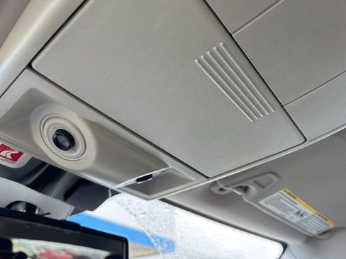 Used 2016 Dodge Journey Crossroad w/ Popular Equipment Group image 17