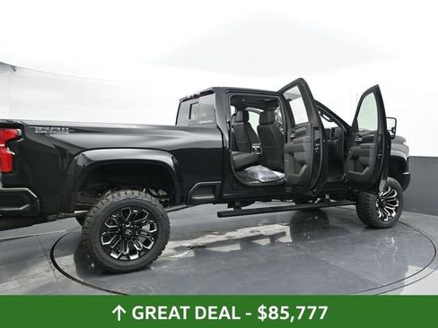 Used 2025 Chevrolet Silverado 2500 LTZ w/ Trail Boss Package image 60