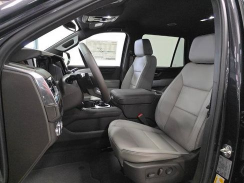 New 2026 GMC Yukon Elevation image 10