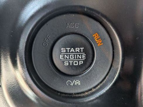 Certified 2021 Jeep Wrangler Unlimited Sport image 18