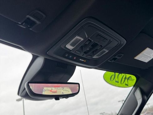 Used 2026 Chevrolet Silverado 1500 ZR2 image 27