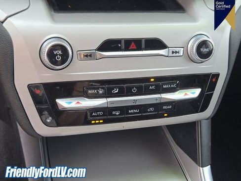 Certified 2024 Ford Explorer XLT w/ Equipment Group 202A RWD image 24
