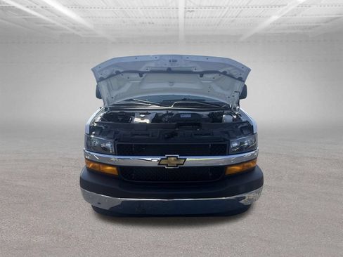 Used 2025 Chevrolet Express 2500 w/ Driver Convenience Package RWD image 53