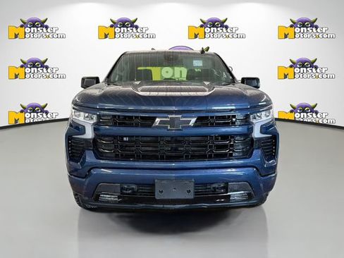 Used 2022 Chevrolet Silverado 1500 RST w/ Z71 Off-Road Package AWD/4WD image 2