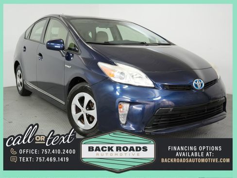 Used 2013 Toyota Prius Two FWD image 1