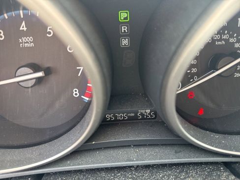 Used 2013 MAZDA MAZDA3 i Touring w/ Preferred Equipment Pkg image 18