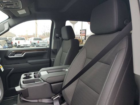 New 2026 GMC Sierra 1500 SLE w/ Preferred Package AWD/4WD image 22