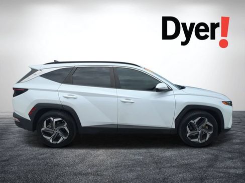Used 2022 Hyundai Tucson SEL w/ Convenience + Premium Package FWD image 2