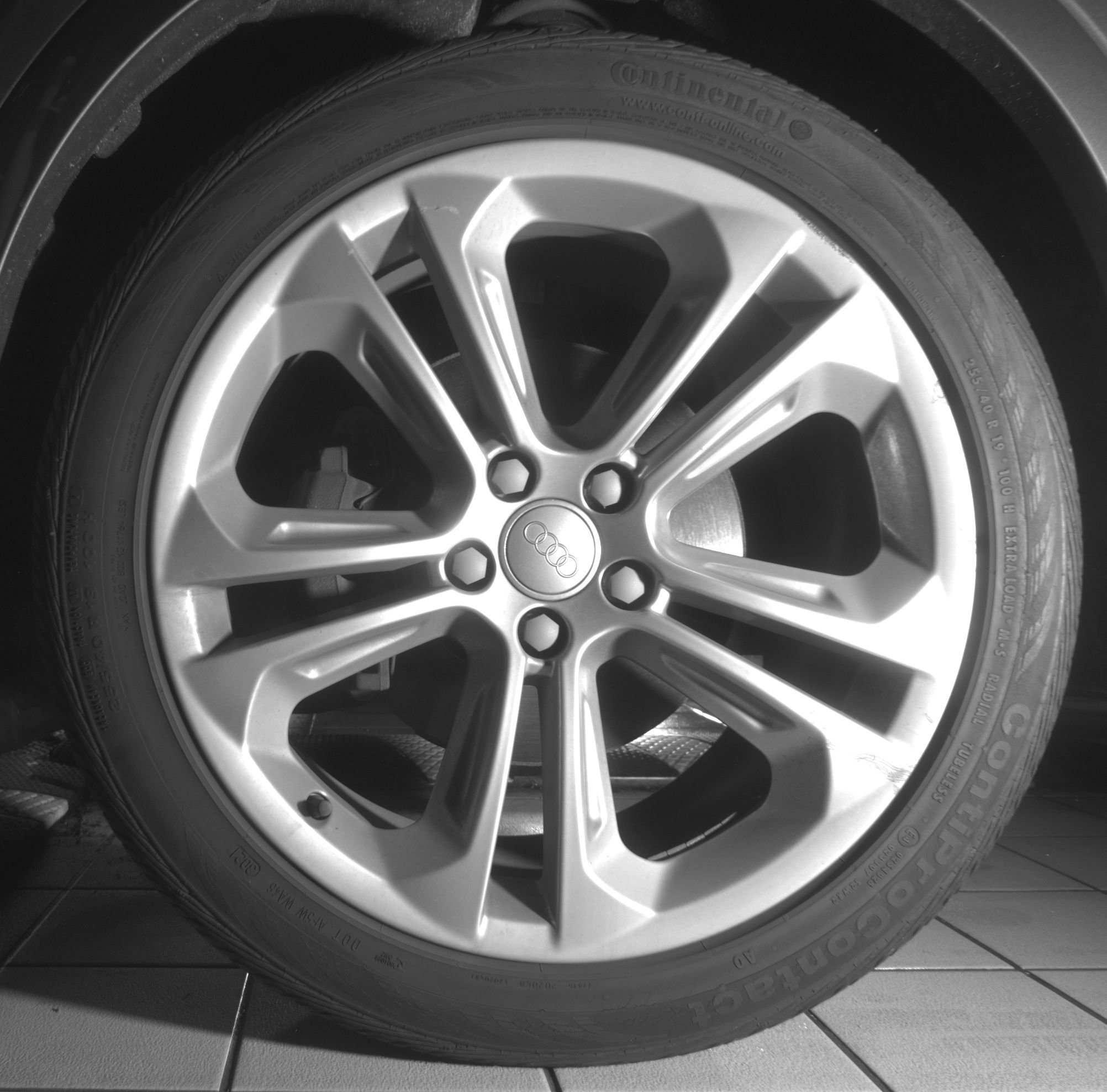 Used 2017 Audi Q3 2.0T Prestige w/ Prestige Package FWD image 9