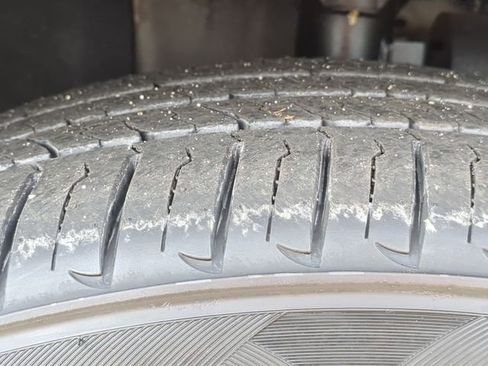 Used 2022 Hyundai Tucson Limited w/ Cargo Package image 16