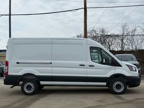New 2026 Ford Transit 250 148 Medium Roof image 2
