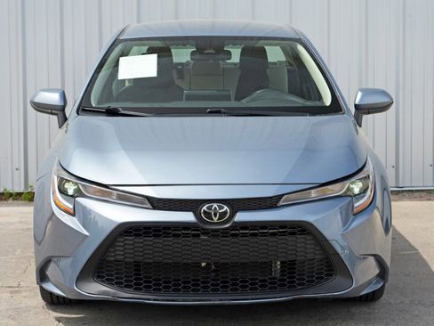 Used 2020 Toyota Corolla LE FWD image 42