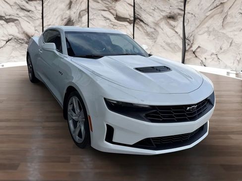 Used 2023 Chevrolet Camaro LT w/ Technology Package RWD image 23