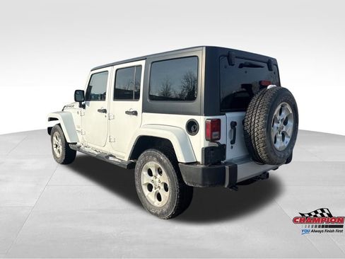 Used 2015 Jeep Wrangler Unlimited Sahara w/ Dual Top Group image 3
