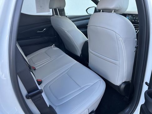 Used 2026 Hyundai Santa Cruz SEL image 12