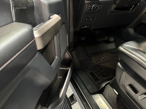 Used 2022 Ford F250 Platinum AWD/4WD image 7
