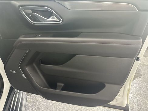 Used 2023 Chevrolet Tahoe RST w/ Luxury Package image 35