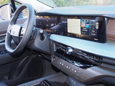 New 2025 Nissan Murano Platinum w/ Cargo Package image 10