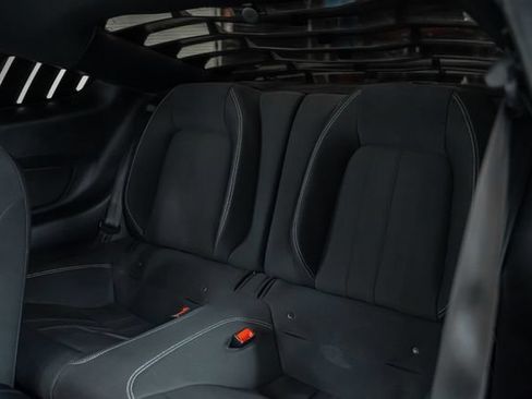 Used 2018 Ford Mustang GT w/ Equipment Group 301A RWD image 20