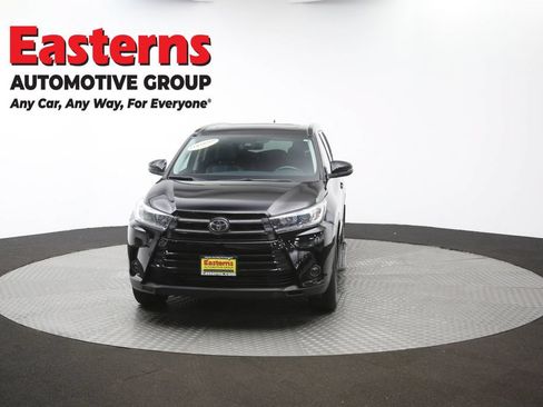 Used 2018 Toyota Highlander SE AWD/4WD image 54