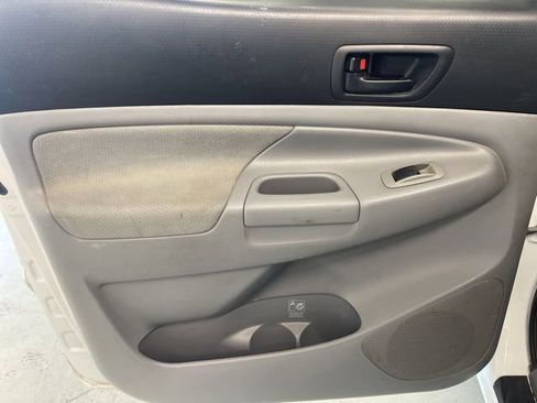 Used 2008 Toyota Tacoma PreRunner RWD image 21