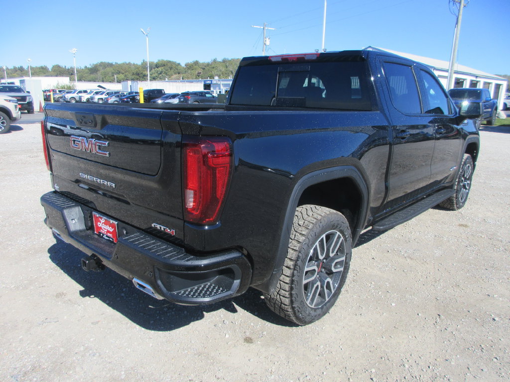 New 2026 GMC Sierra 1500 AT4 w/ AT4 Premium Package AWD/4WD image 4