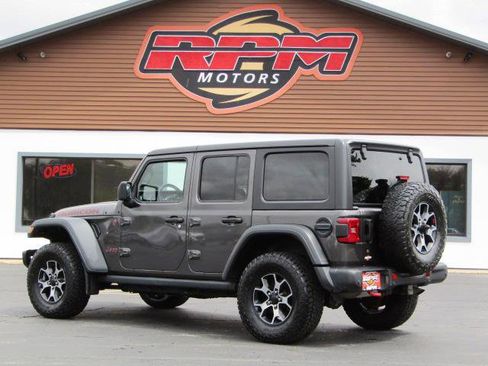 Used 2019 Jeep Wrangler Unlimited Rubicon w/ Dual Top Group AWD/4WD image 6